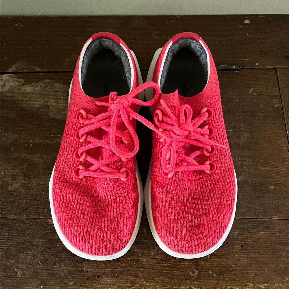 allbirds Women's Red Knit Runners with White Sole - Picture 3 of 4